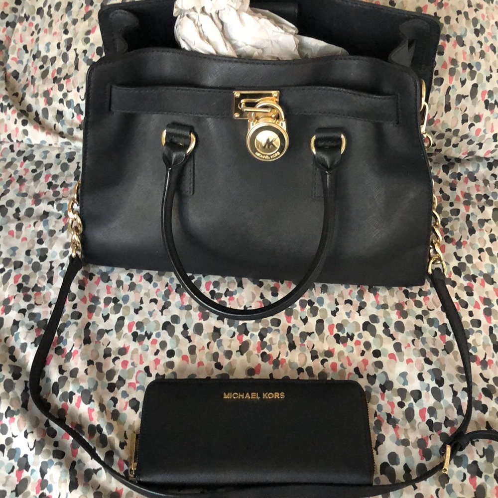 Michael Kors Hamilton Purse with matching Wallet